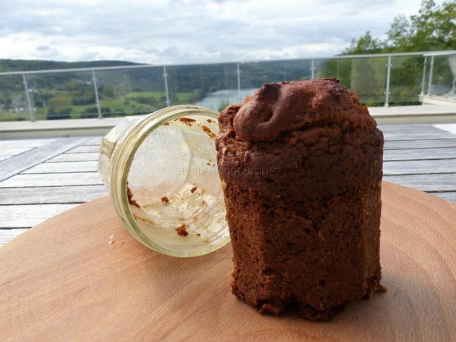Cake en bocal à la compote de pommes et à la farine de châtaigne