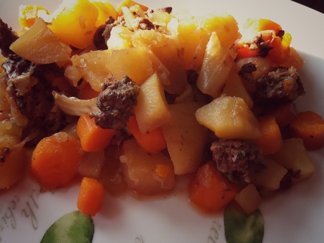 Haché de boeuf pommes de terre et carottes au Cookeo - Recette par