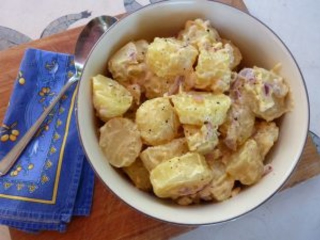 Salade de pommes de terre avec mayonnaise maison - Recette par