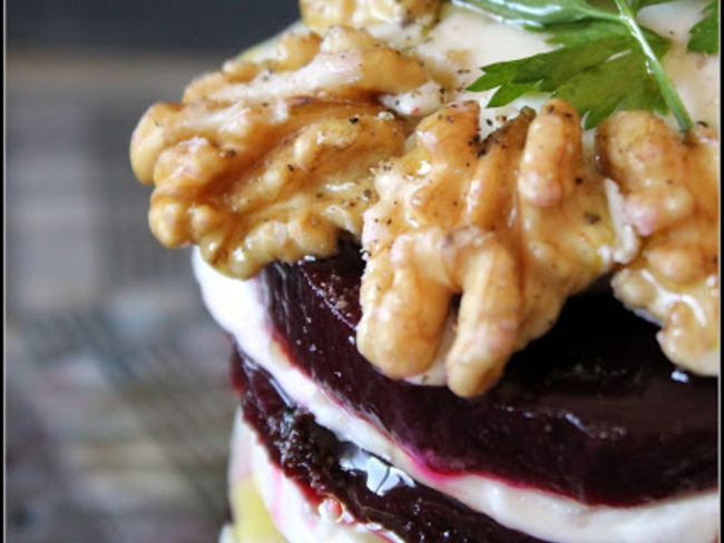Résultat de recherche d'images pour "mille feuille de betteraves chevre noix"