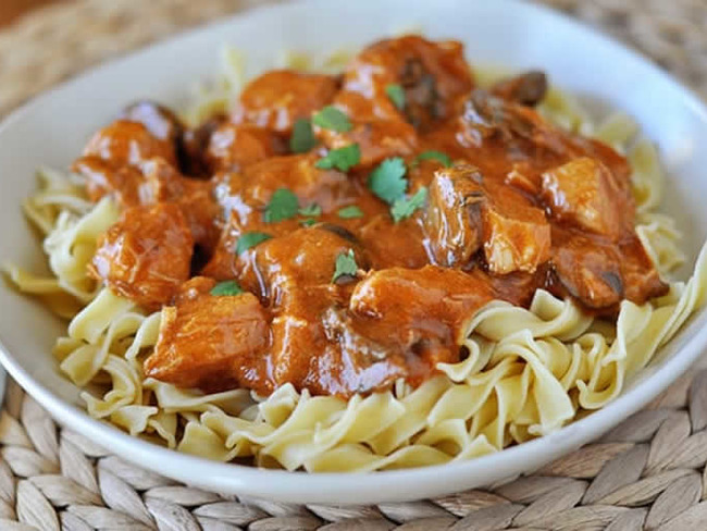 Aiguillettes de poulet et paprika au cookeo - Recette par Recette Thermomix
