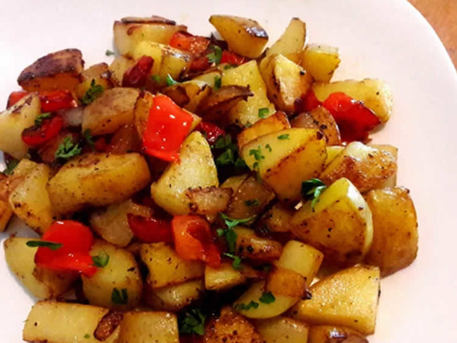 Recette Pomme De Terre Poivron Tomate Oignon Pommes de terre aux poivrons au cookeo - Recette par Recette Thermomix